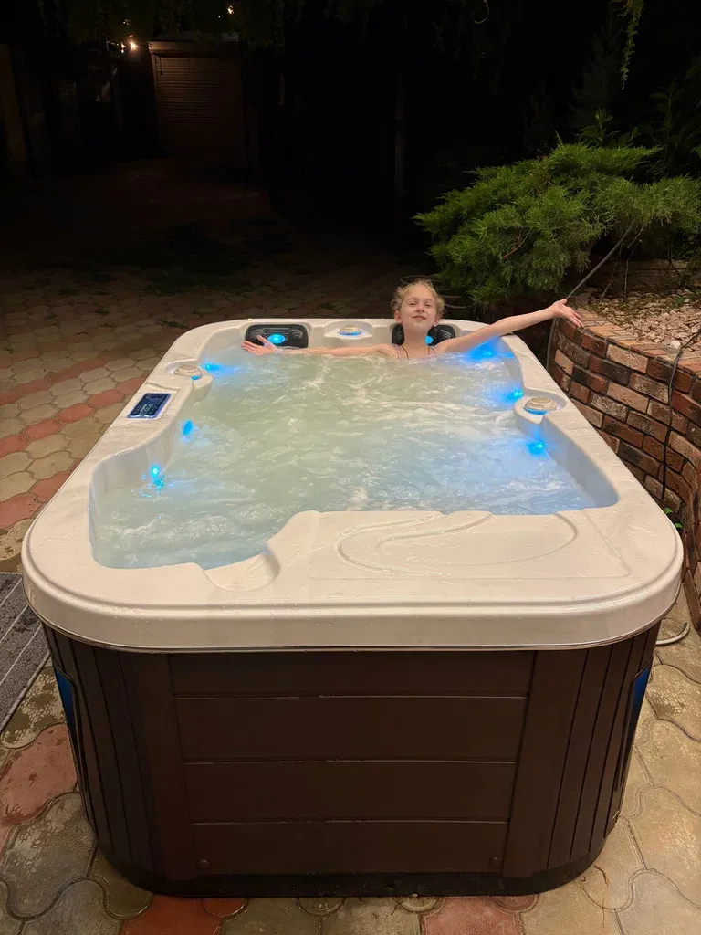 Гидромассажный Спа Бассейн Jazzi Pool Chicago 335A